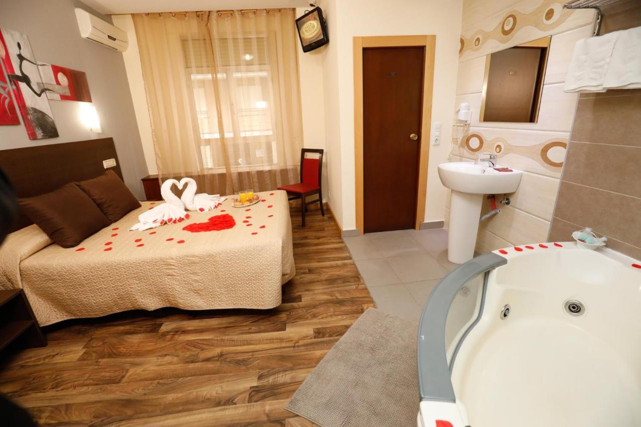Hostal Conde David Salamanca Ngoại thất bức ảnh